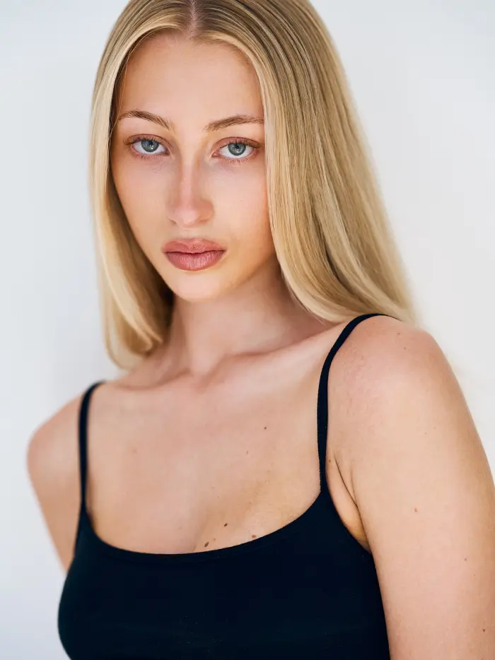 Lucy Silverman — fashion and editorial model at FACES by TDA, London modelling agency