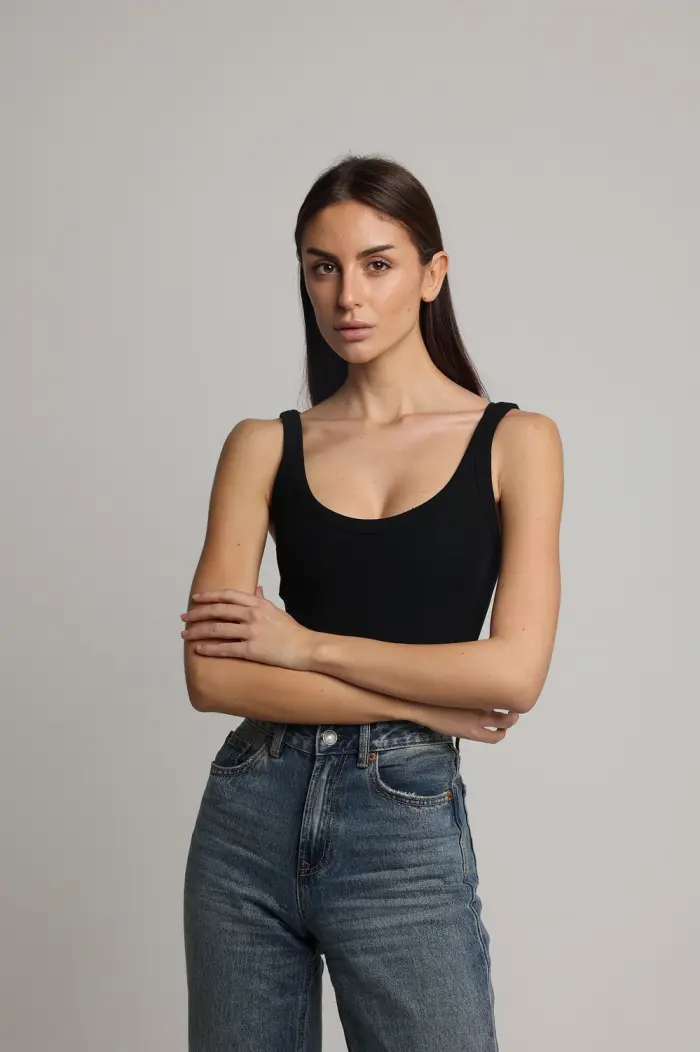 Marta Vicente Polo — fashion and editorial model at FACES by TDA, London modelling agency