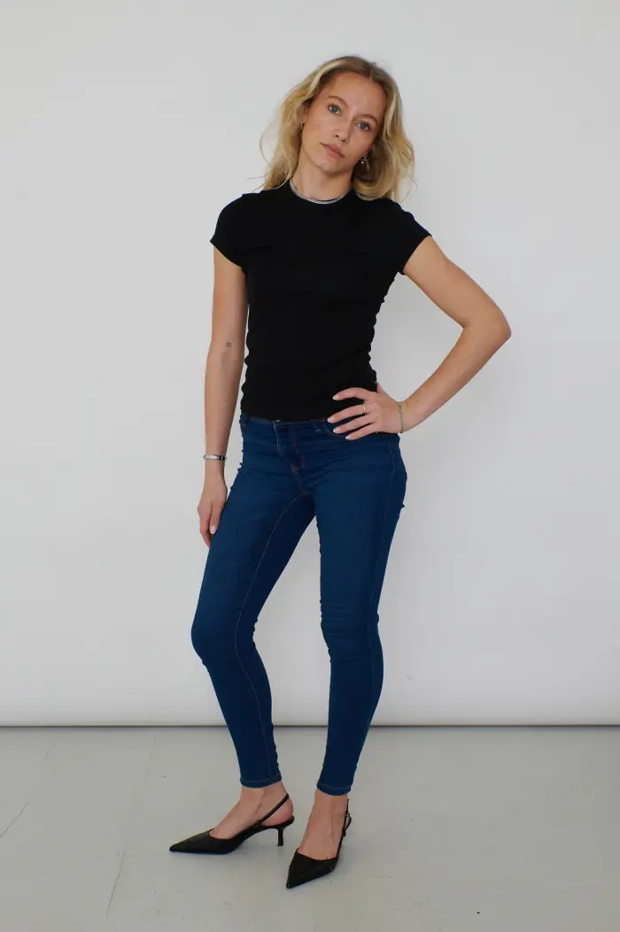 Moyra van Schaik — fashion and editorial model at FACES by TDA, London modelling agency